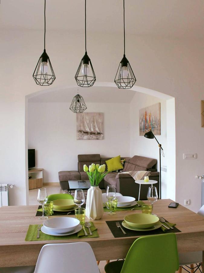Apartman Ruza 2 Opric Екстериор снимка