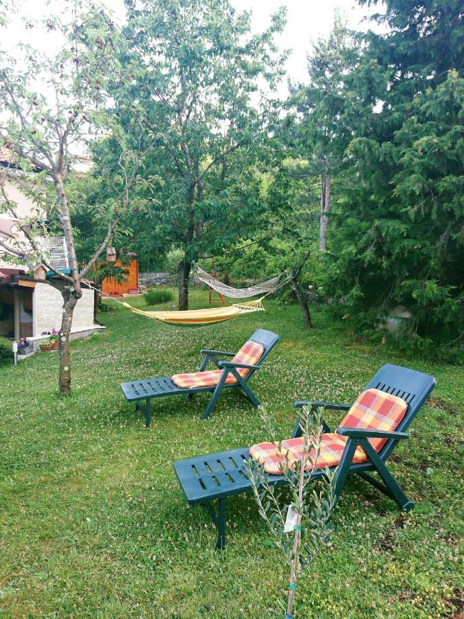 Apartman Ruza 2 Opric Екстериор снимка
