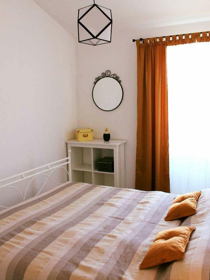 Apartman Ruza 2 Opric Екстериор снимка